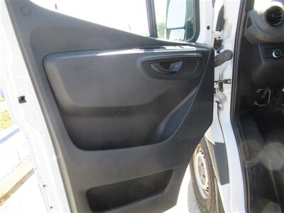 2019 Mercedes-Benz Sprinter 2500 Reefer Cargo Van  High Roof 144 WB - Photo 18 - La Puente, CA 91744