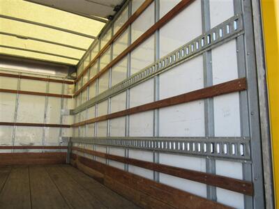 2019 HINO 155 Box Truck  16 Ft - Photo 16 - La Puente, CA 91744