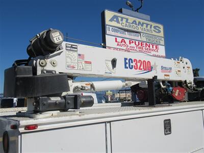 2019 Ford F-550  Super Duty Chassis - Photo 12 - La Puente, CA 91744