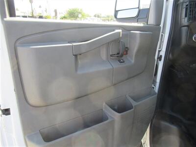 2016 Chevrolet Express 2500 Cargo Van   - Photo 21 - La Puente, CA 91744