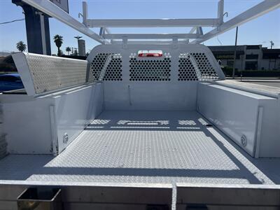 2019 Chevrolet Silverado 3500HD Contractor Body  10 Ft - Photo 10 - La Puente, CA 91744