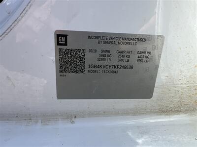 2019 Chevrolet Silverado 3500HD Contractor Body  10 Ft - Photo 7 - La Puente, CA 91744