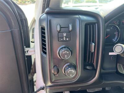 2019 Chevrolet Silverado 3500HD Contractor Body  10 Ft - Photo 16 - La Puente, CA 91744