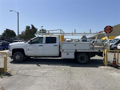 2019 Chevrolet Silverado 3500HD Contractor Body  10 Ft - Photo 4 - La Puente, CA 91744