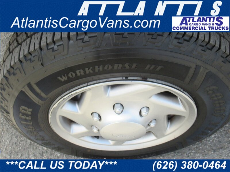 2013 Ford E-150 photo 49