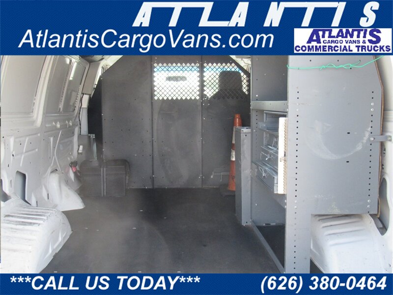 2013 Ford E-150 photo 34