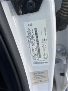 2021 Ford F-550 Super Duty XL Crew Cab 179 4WD  Utility 12 Ft - Photo 7 - La Puente, CA 91744