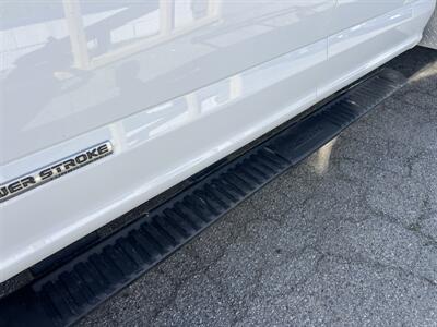 2021 Ford F-550 Super Duty XL Crew Cab 179 4WD  Utility 12 Ft - Photo 22 - La Puente, CA 91744