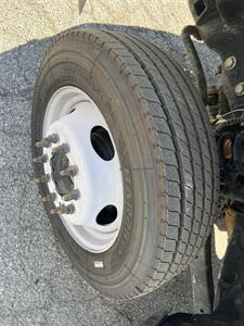 2021 Ford F-550 Super Duty XL Crew Cab 179 4WD  Utility 12 Ft - Photo 20 - La Puente, CA 91744
