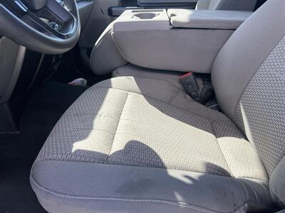 2021 Ford F-550 Super Duty XL Crew Cab 179 4WD  Utility 12 Ft - Photo 13 - La Puente, CA 91744