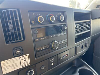 2023 GMC Savana 3500 Box Truck  16 Ft - Photo 11 - La Puente, CA 91744