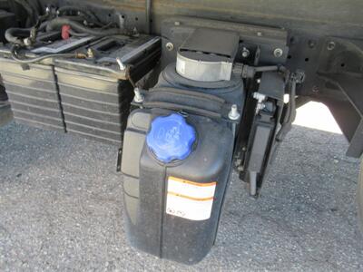 2020 Hino 155 Box Truck  16 Ft - Photo 23 - La Puente, CA 91744