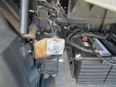 2020 Hino 155 Box Truck  16 Ft - Photo 24 - La Puente, CA 91744