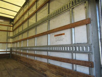 2020 Hino 155 Box Truck  16 Ft - Photo 14 - La Puente, CA 91744