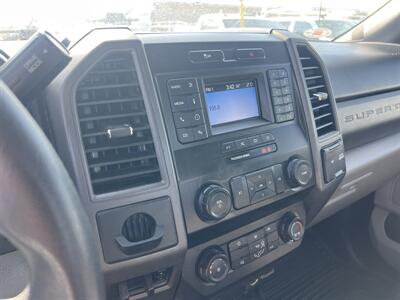 2020 Ford F-350 Utility Truck   - Photo 21 - La Puente, CA 91744