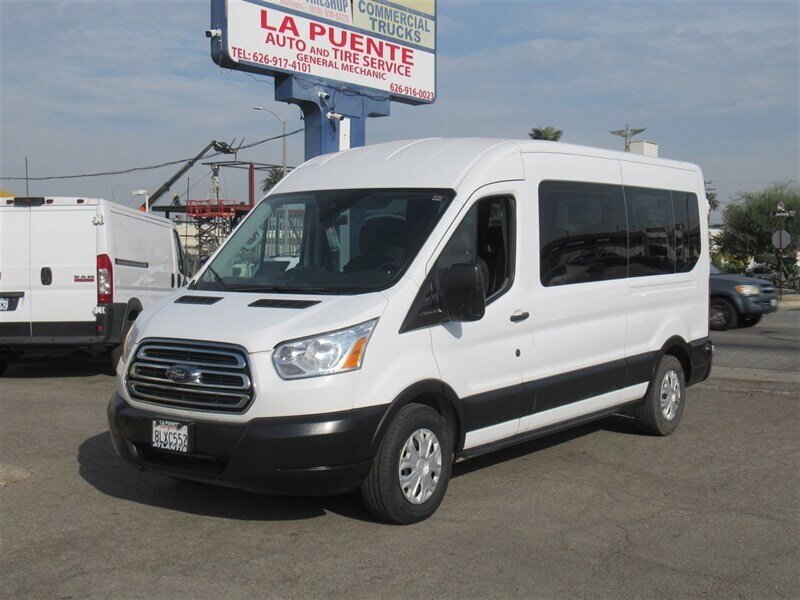 Ford Transit Passenger Van's photo