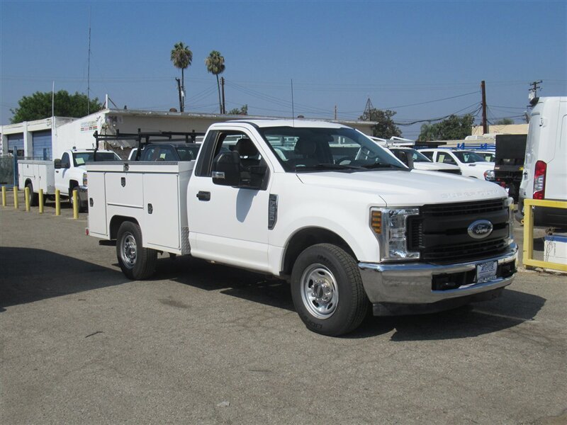 2019 Ford F-250 Utility Truck  