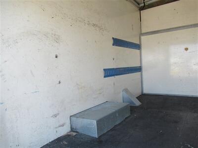 2018 Chevrolet Express 3500 Box Truck  10 Ft - Photo 10 - La Puente, CA 91744