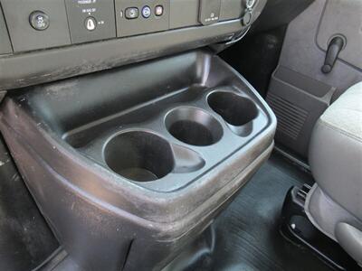 2018 Chevrolet Express 3500 Box Truck  10 Ft - Photo 19 - La Puente, CA 91744