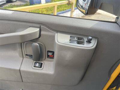 2021 GMC Savana 3500 Box Truck  16 Ft - Photo 23 - La Puente, CA 91744