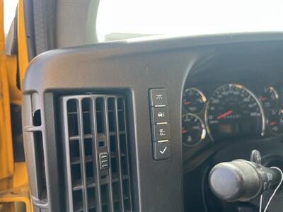 2021 GMC Savana 3500 Box Truck  16 Ft - Photo 29 - La Puente, CA 91744