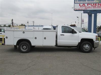 2015 Chevrolet Silverado 3500 Utility Truck  11 Ft - Photo 2 - La Puente, CA 91744