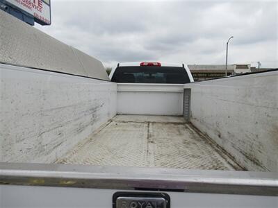 2015 Chevrolet Silverado 3500 Utility Truck  11 Ft - Photo 9 - La Puente, CA 91744