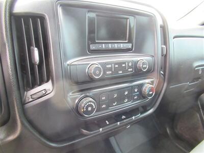 2015 Chevrolet Silverado 3500 Utility Truck  11 Ft - Photo 17 - La Puente, CA 91744