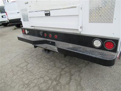 2015 Chevrolet Silverado 3500 Utility Truck  11 Ft - Photo 11 - La Puente, CA 91744