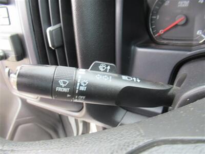 2015 Chevrolet Silverado 3500 Utility Truck  11 Ft - Photo 20 - La Puente, CA 91744