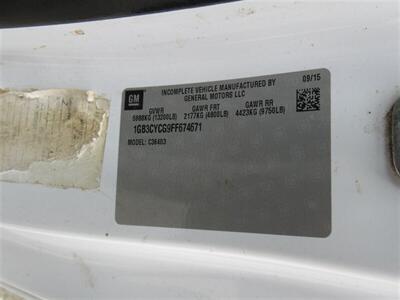 2015 Chevrolet Silverado 3500 Utility Truck  11 Ft - Photo 7 - La Puente, CA 91744