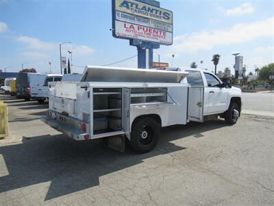 2015 Chevrolet Silverado 3500 Utility Truck   - Photo 11 - La Puente, CA 91744