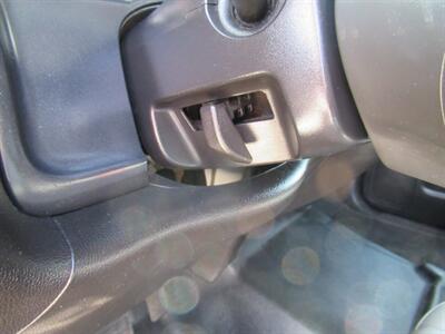 2015 Chevrolet Silverado 3500 Utility Truck   - Photo 21 - La Puente, CA 91744