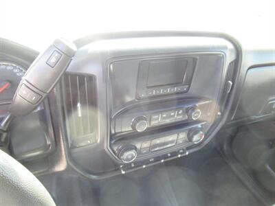2015 Chevrolet Silverado 3500 Utility Truck   - Photo 18 - La Puente, CA 91744