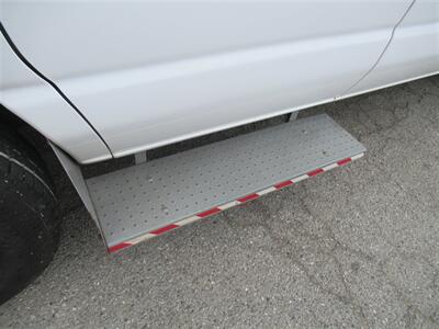 2014 Ford E250 Wheelchair Van   - Photo 32 - La Puente, CA 91744