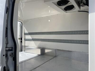 2021 Ford Transit 150 Reefer Cargo Van  Medium Roof 148 WB - Photo 9 - La Puente, CA 91744