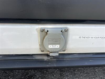 2021 Ford Transit 150 Reefer Cargo Van  Medium Roof 130 WB - Photo 17 - La Puente, CA 91744