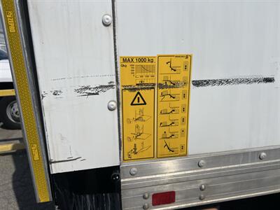 2020 Isuzu NQR Box Truck  16 Ft - Photo 10 - La Puente, CA 91744