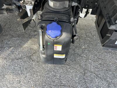 2020 Isuzu NQR Box Truck  16 Ft - Photo 27 - La Puente, CA 91744