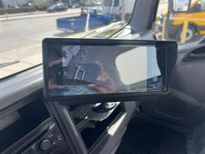 2020 Isuzu NQR Box Truck  16 Ft - Photo 24 - La Puente, CA 91744