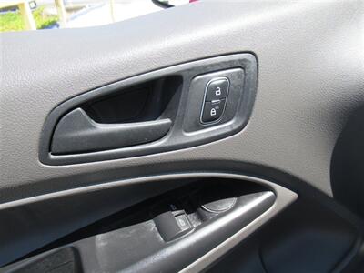 2020 Ford Transit Connect Cargo Van   - Photo 18 - La Puente, CA 91744