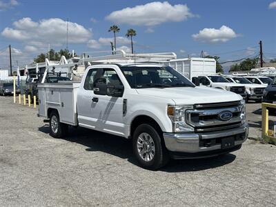 2022 Ford F-250 Utility Truck  SuperCab - Photo 1 - La Puente, CA 91744