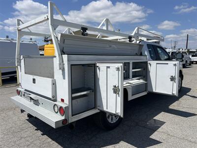 2022 Ford F-250 Utility Truck  SuperCab - Photo 9 - La Puente, CA 91744