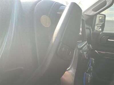 2022 Chevrolet Silverado 2500 Pickup Truck  Crew Cab 4X4 - Photo 18 - La Puente, CA 91744