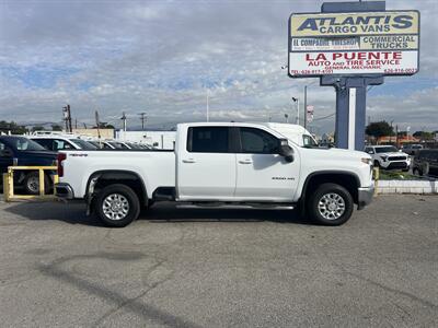 2022 Chevrolet Silverado 2500 Pickup Truck  Crew Cab 4X4 - Photo 2 - La Puente, CA 91744