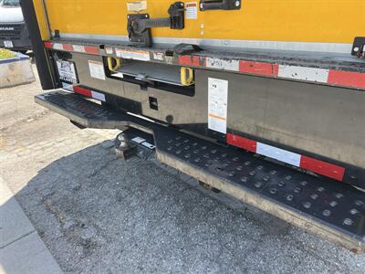 2021 GMC Savana 3500 Box Truck  16 Ft - Photo 10 - La Puente, CA 91744