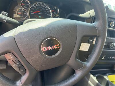 2021 GMC Savana 3500 Box Truck  16 Ft - Photo 18 - La Puente, CA 91744