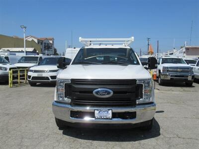 2018 Ford F-350 Utility Truck  9 Ft - Photo 3 - La Puente, CA 91744