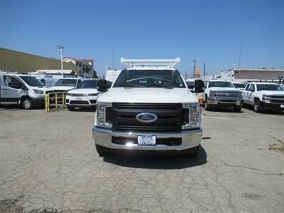 2018 Ford F-350 Utility Truck  9 Ft - Photo 31 - La Puente, CA 91744