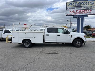 2021 Ford F-350 Utility Truck   - Photo 2 - La Puente, CA 91744